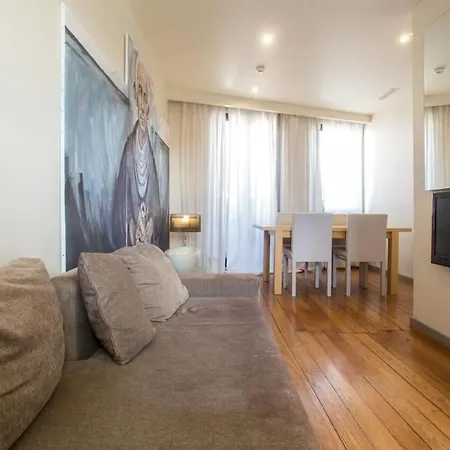 Oporto2gether For 5 To 9 People Apartment