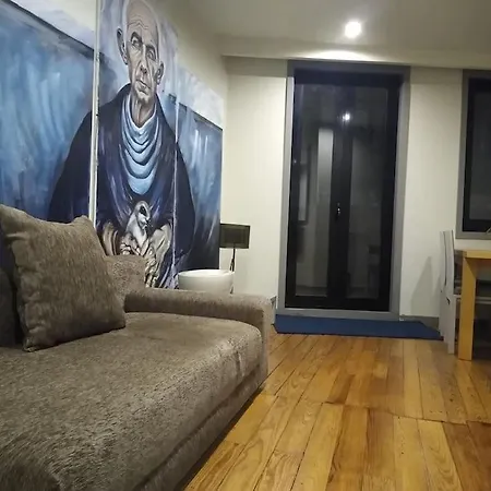 Apartment Oporto2gether For 5 To 9 People *