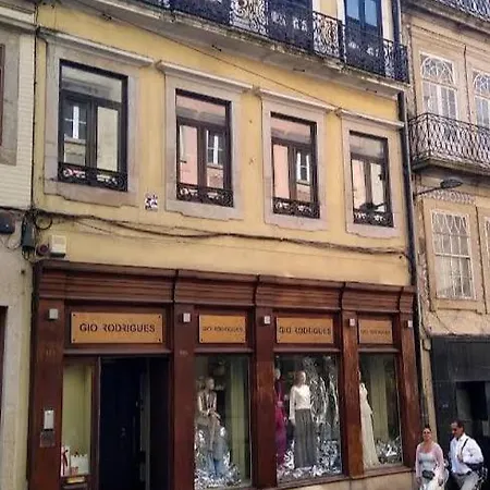 Apartment Oporto2gether For 5 To 9 People Porto