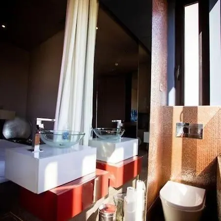 Apartment Oporto2gether For 5 To 9 People *
